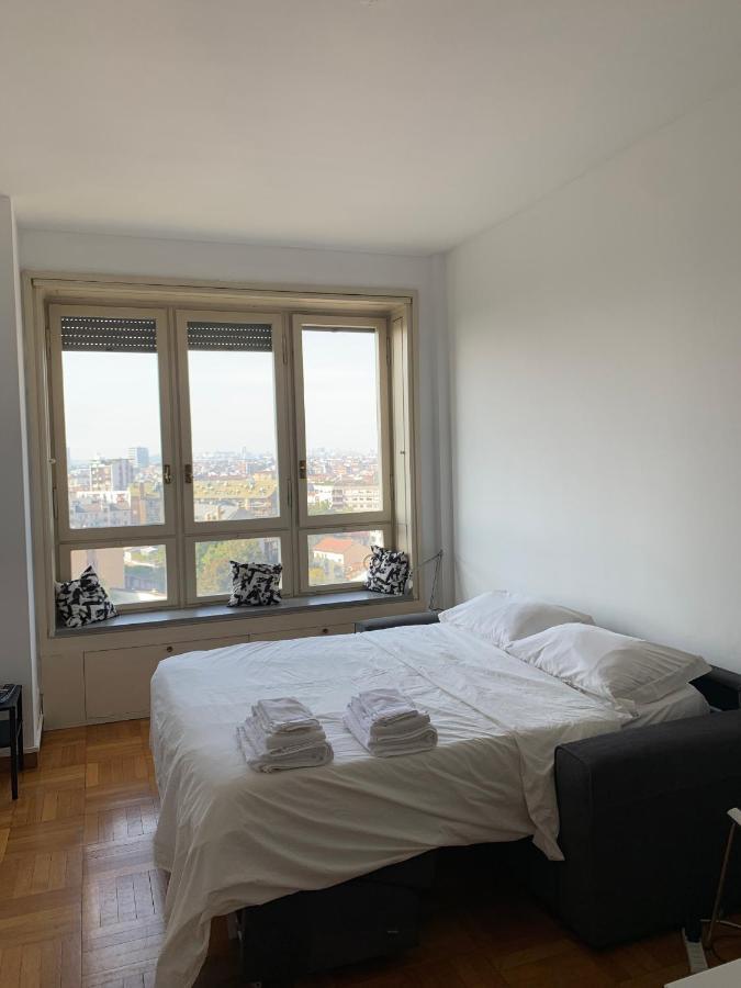 شقة Monolocale Con Vista Su Milano المظهر الخارجي الصورة